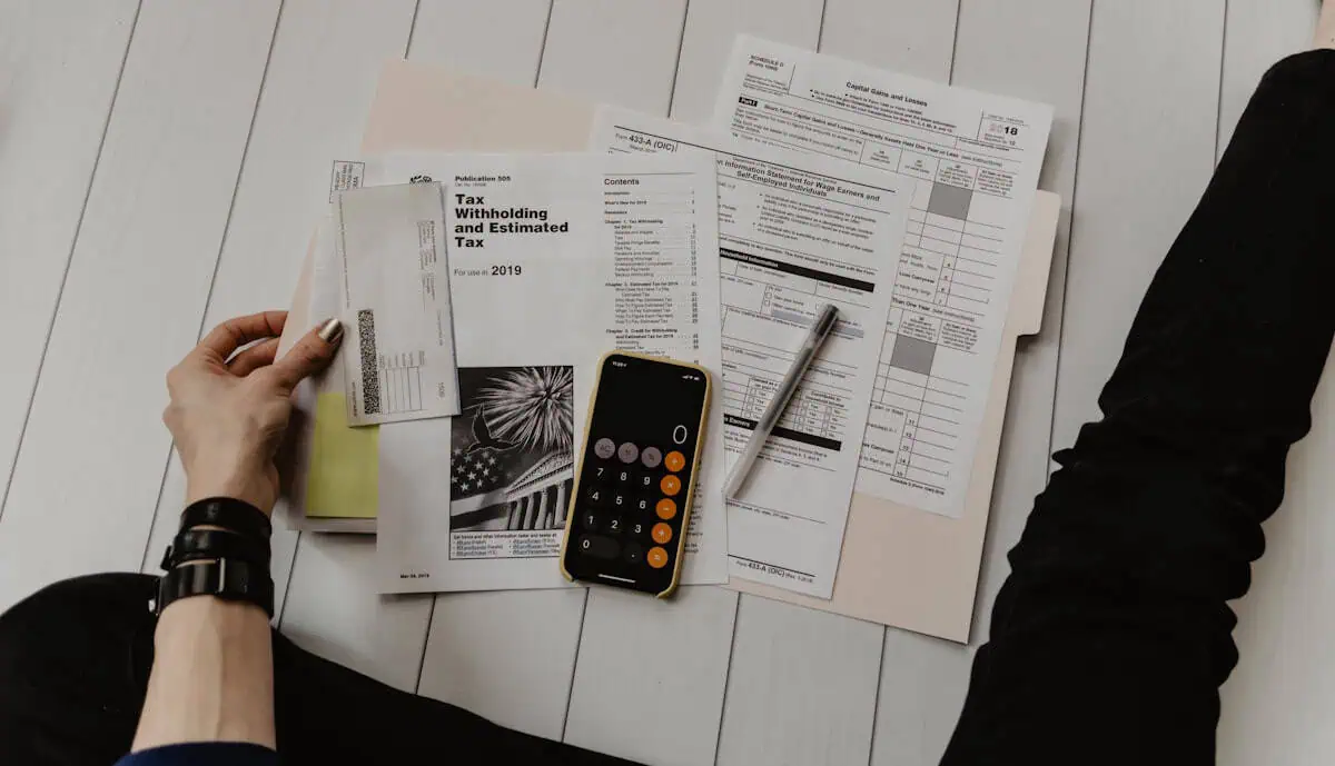 Payroll manager at healthcare organization reviewing accurate shift differential calculations in UKG Ready